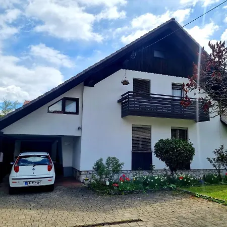 Apartma Take It Easy Apartment *