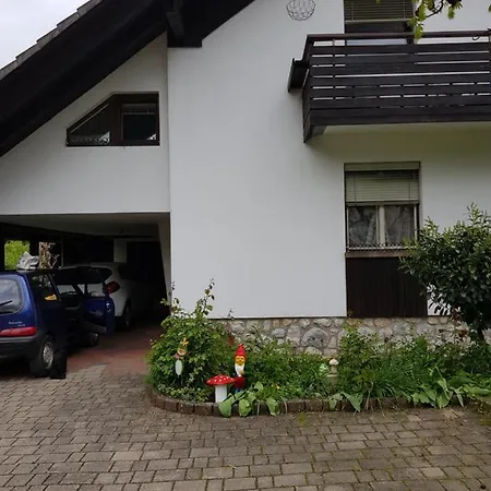 Apartma Take It Easy Apartment *